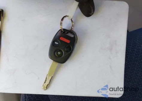 2006 Honda Civic Hybrid z USA, uszkodzony, nr VIN JHMFA36246S025559